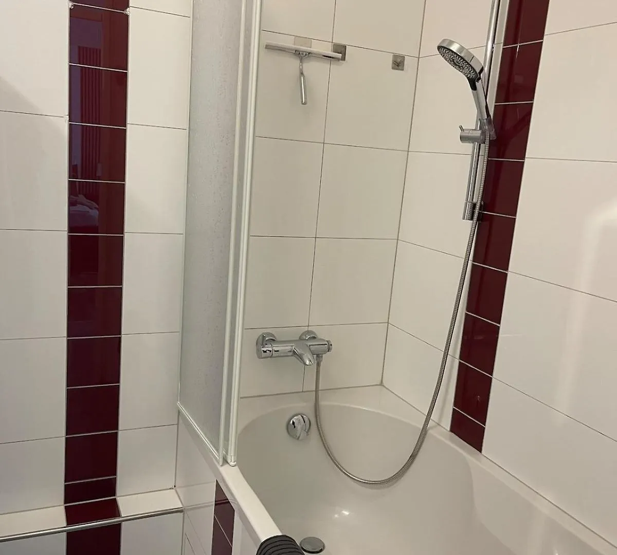 Central 3 Room Apartment For 5-7 People Ludwigshafen am Rhein