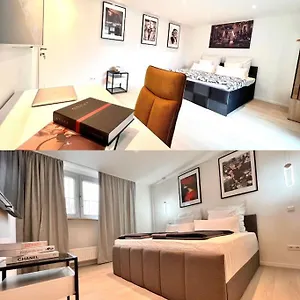 Living Solution 24 Apartment